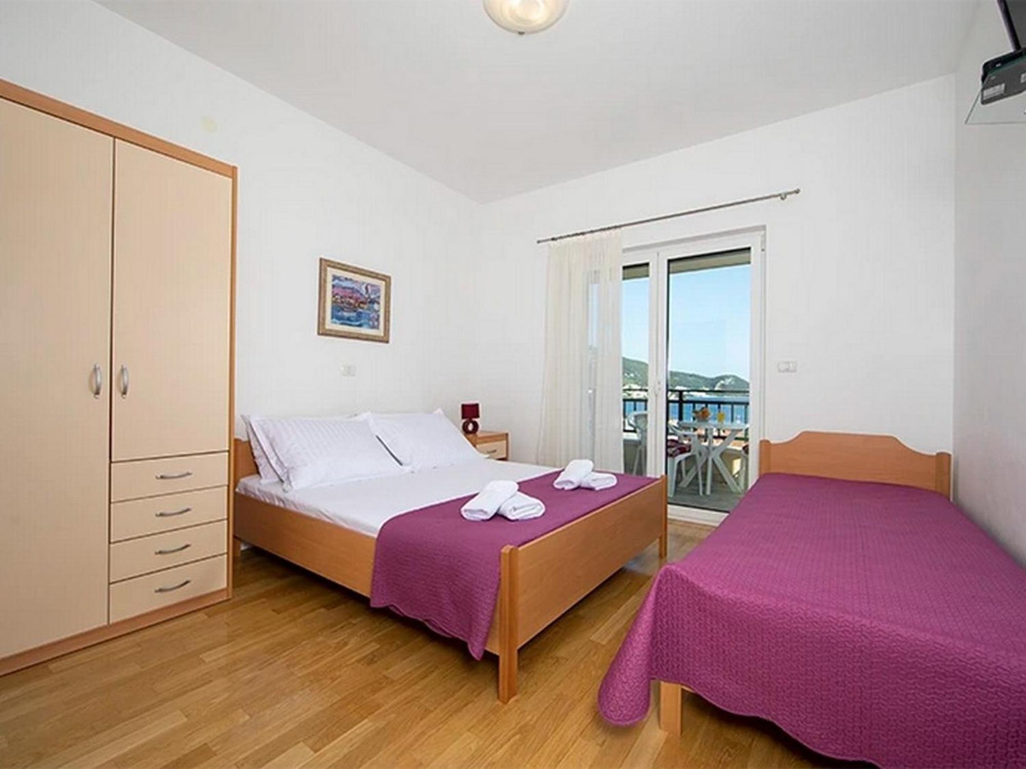 Apartments By The Sea Igrane, Makarska - 17292 Zewnętrze zdjęcie