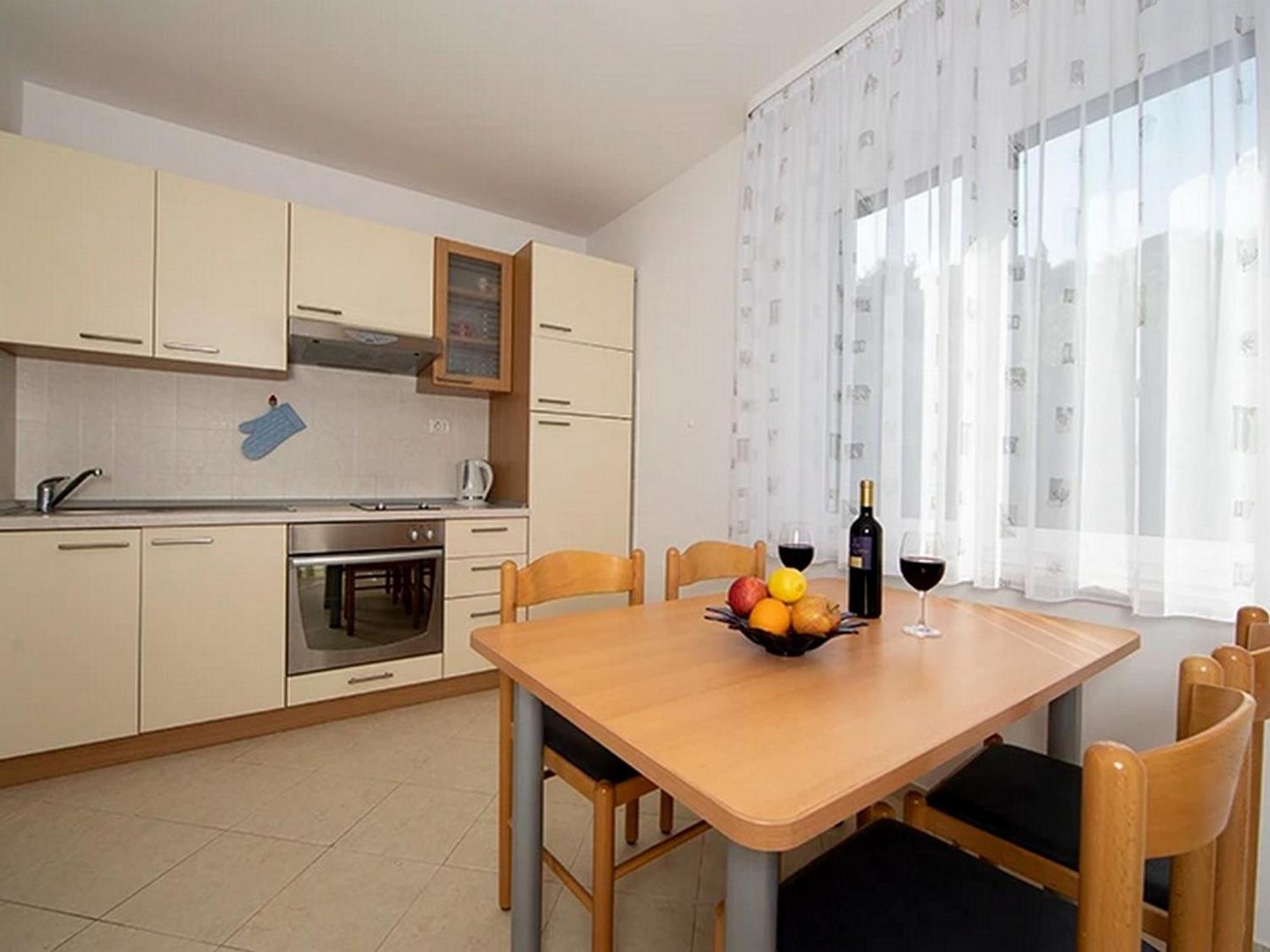 Apartments By The Sea Igrane, Makarska - 17292 Zewnętrze zdjęcie