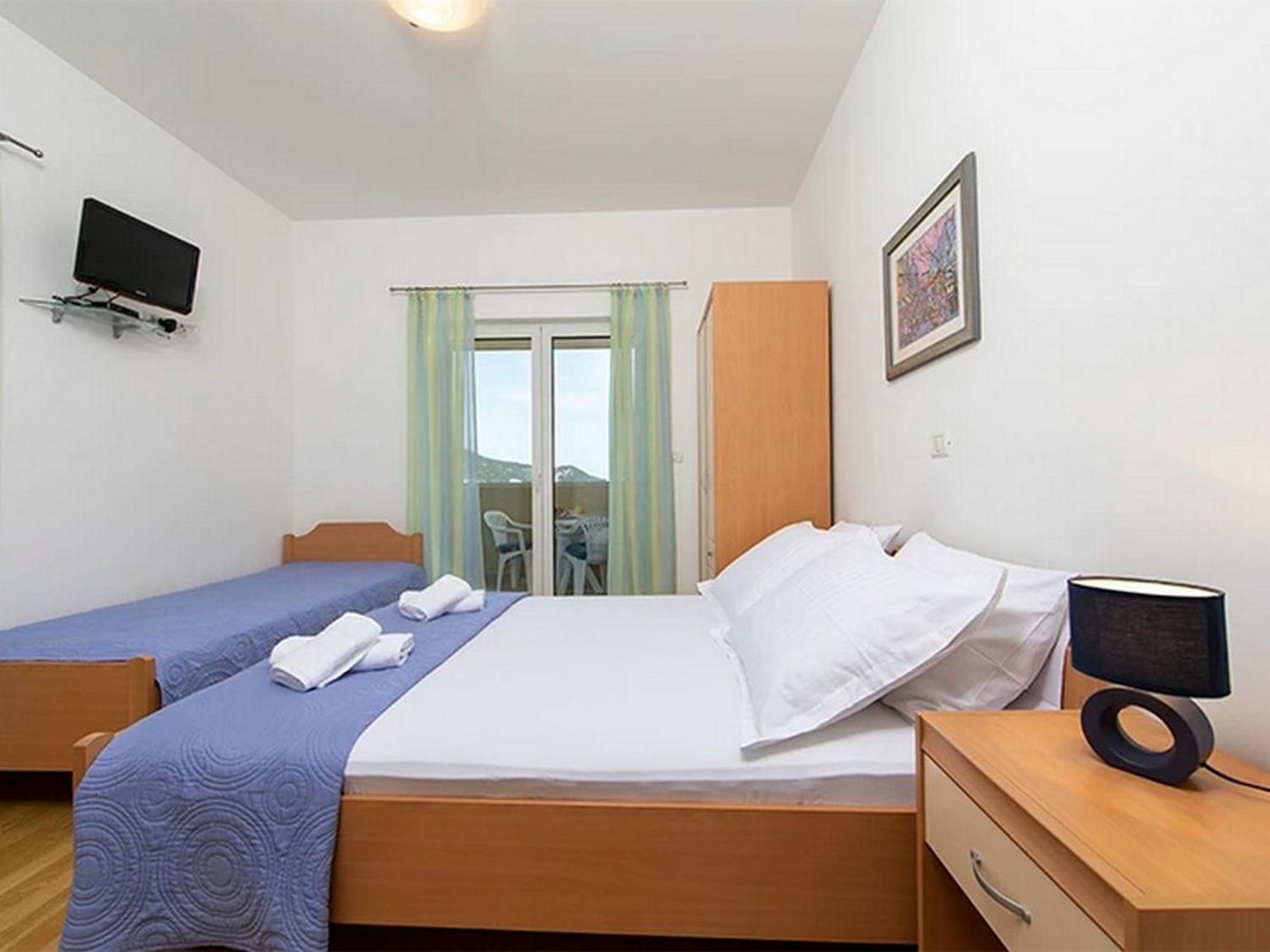 Apartments By The Sea Igrane, Makarska - 17292 Pokój zdjęcie
