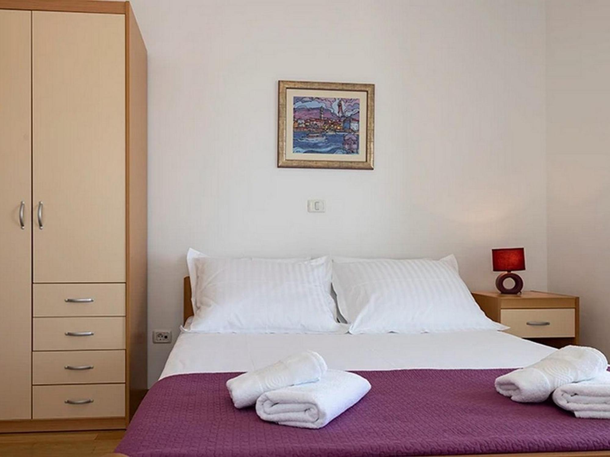 Apartments By The Sea Igrane, Makarska - 17292 Pokój zdjęcie